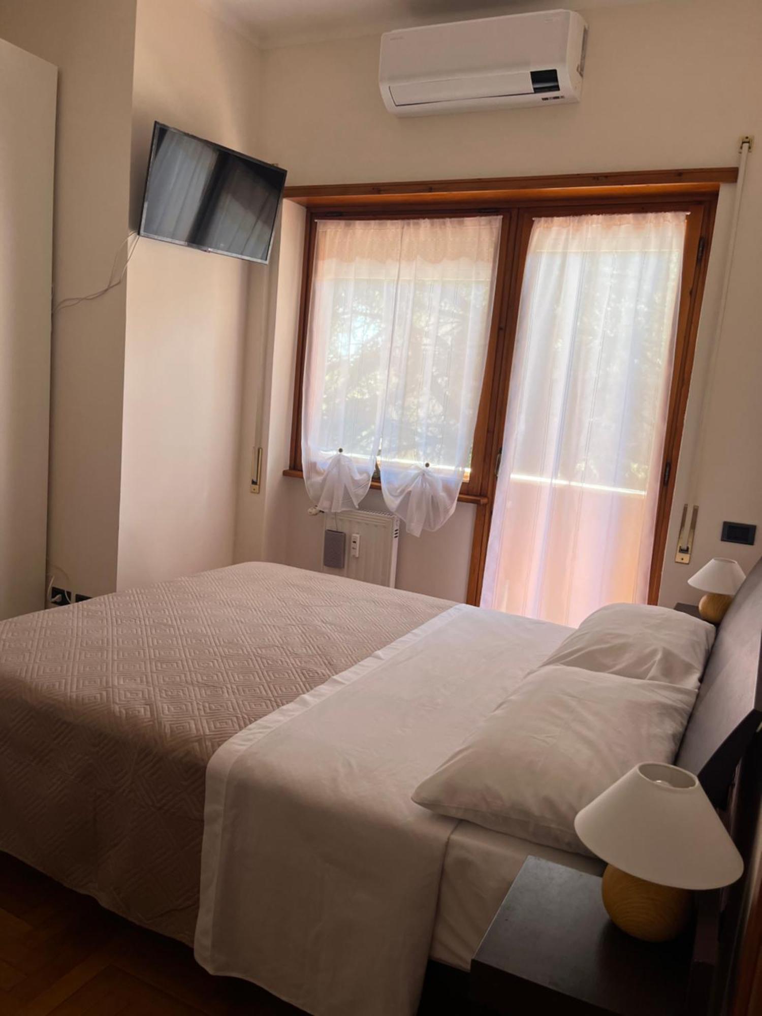 Appartamento Eashome Eur Mostacciano Bilocale Adiacente Ifo *